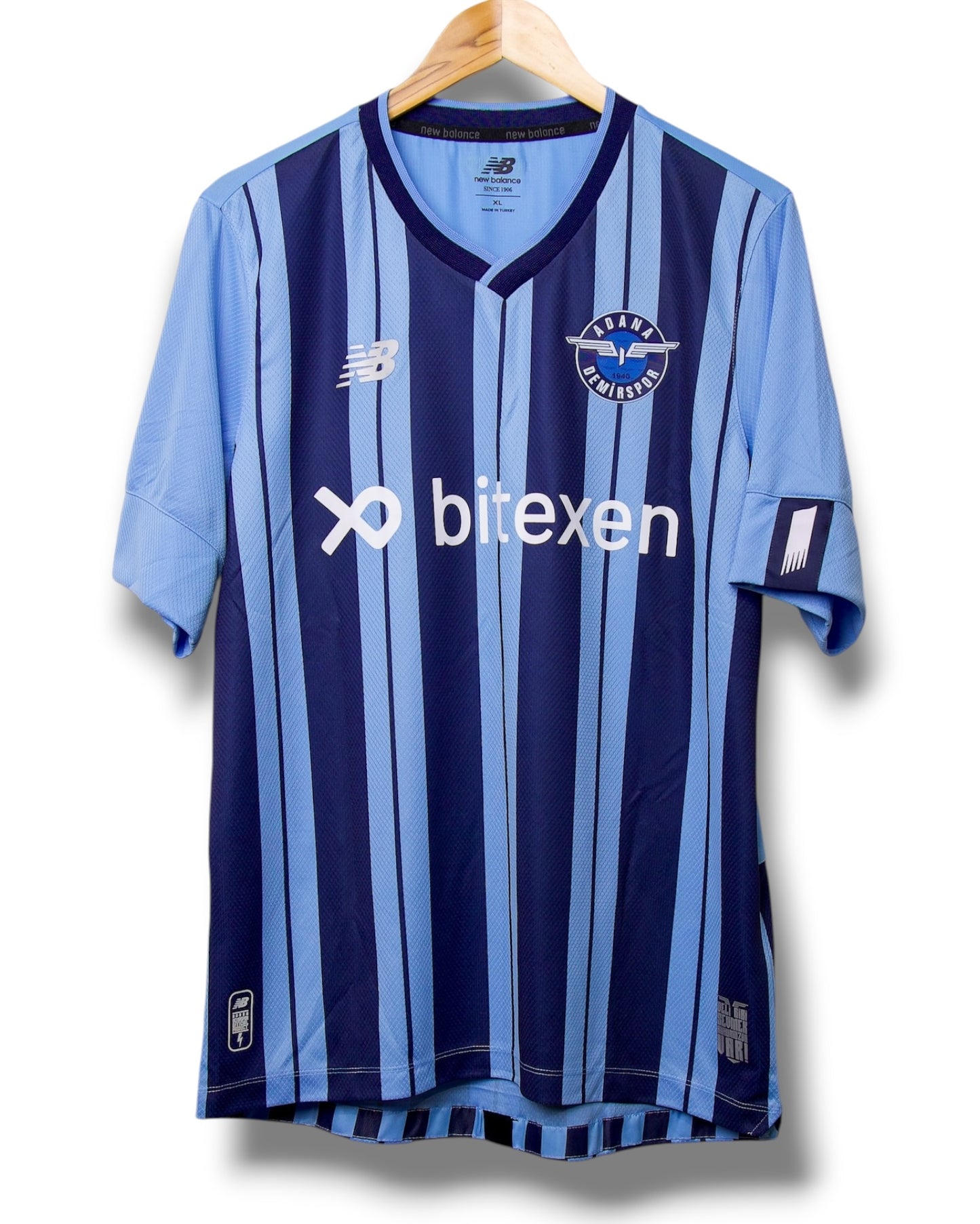 Adana Demirspor 2023/2024 Thuis Shirt Nani #30 (XL)