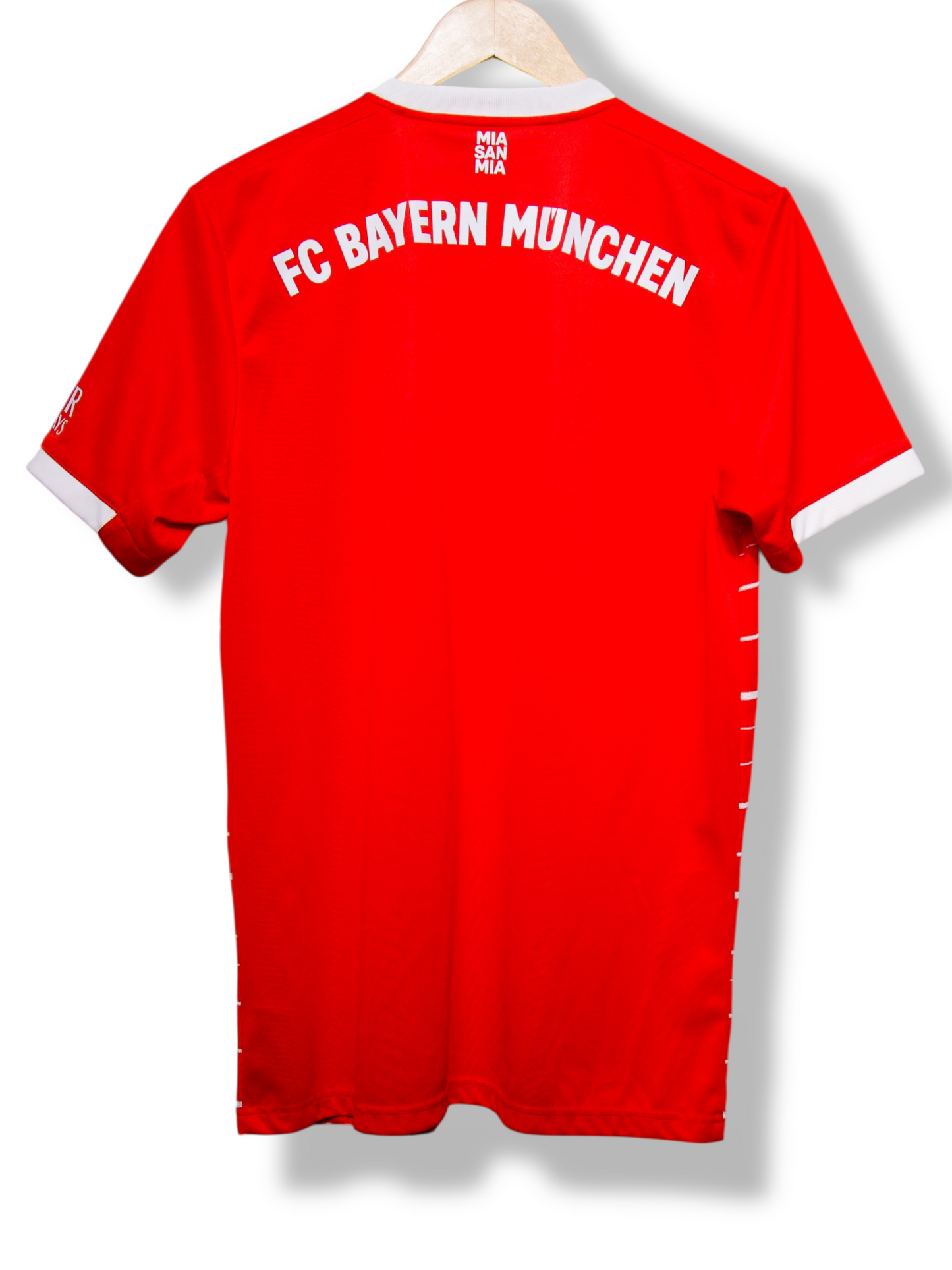 Bayern München Heimtrikot 2022/2023 (Größe M)