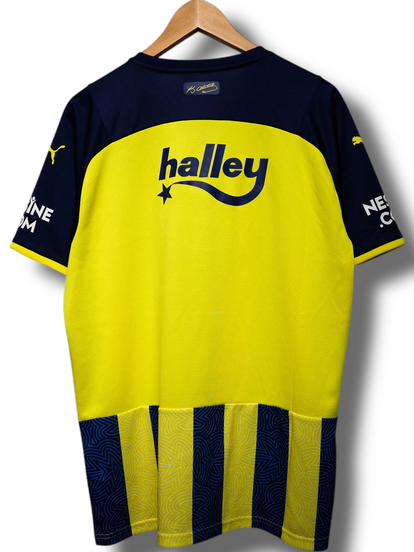 Fenerbahçe 2021/2022 Thuis Shirt (L)