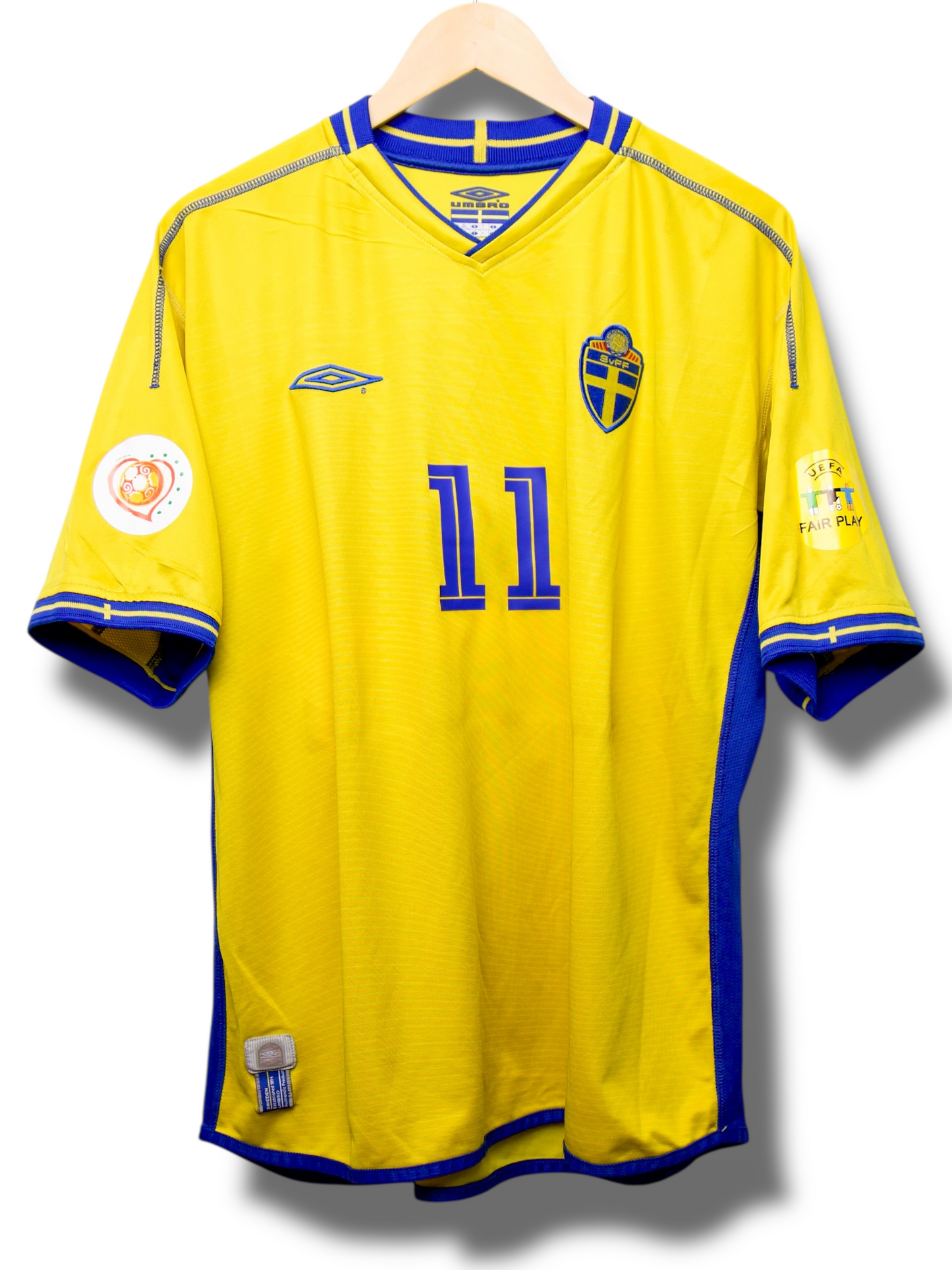 Zweden 2004 Thuis Shirt Larsson 11 (XL)