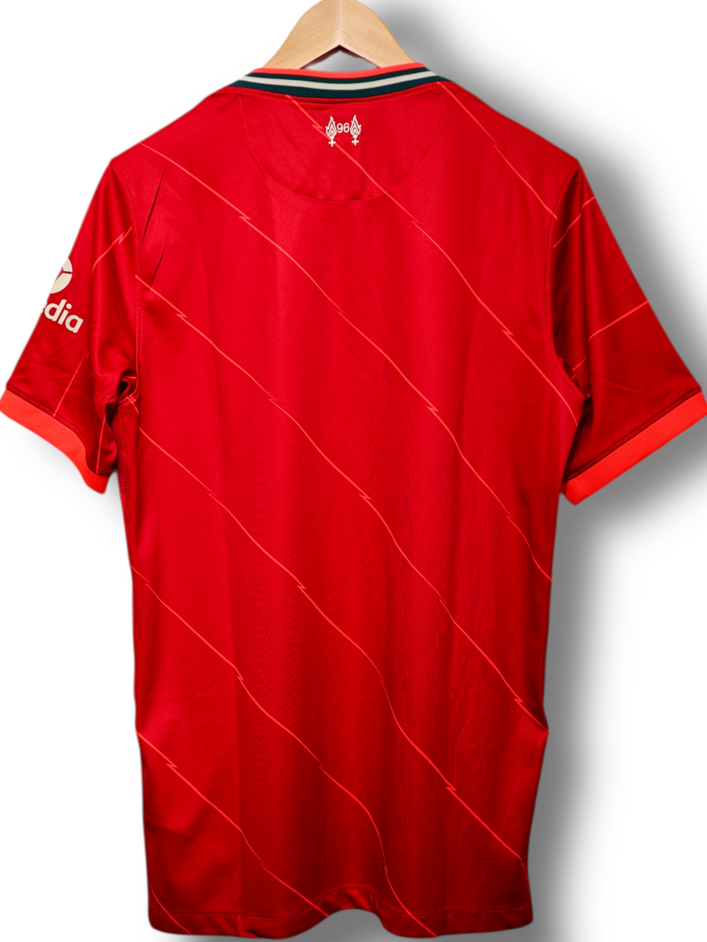 Liverpool 2021/2022 Thuis Shirt (M)