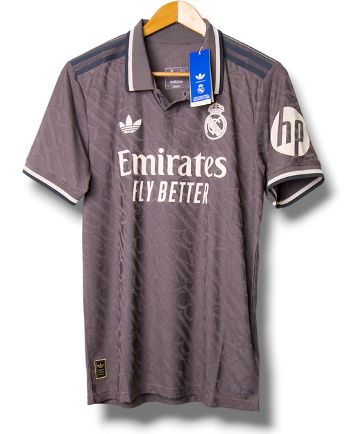 Real Madrid 2024/2025 Derde Shirt (L)