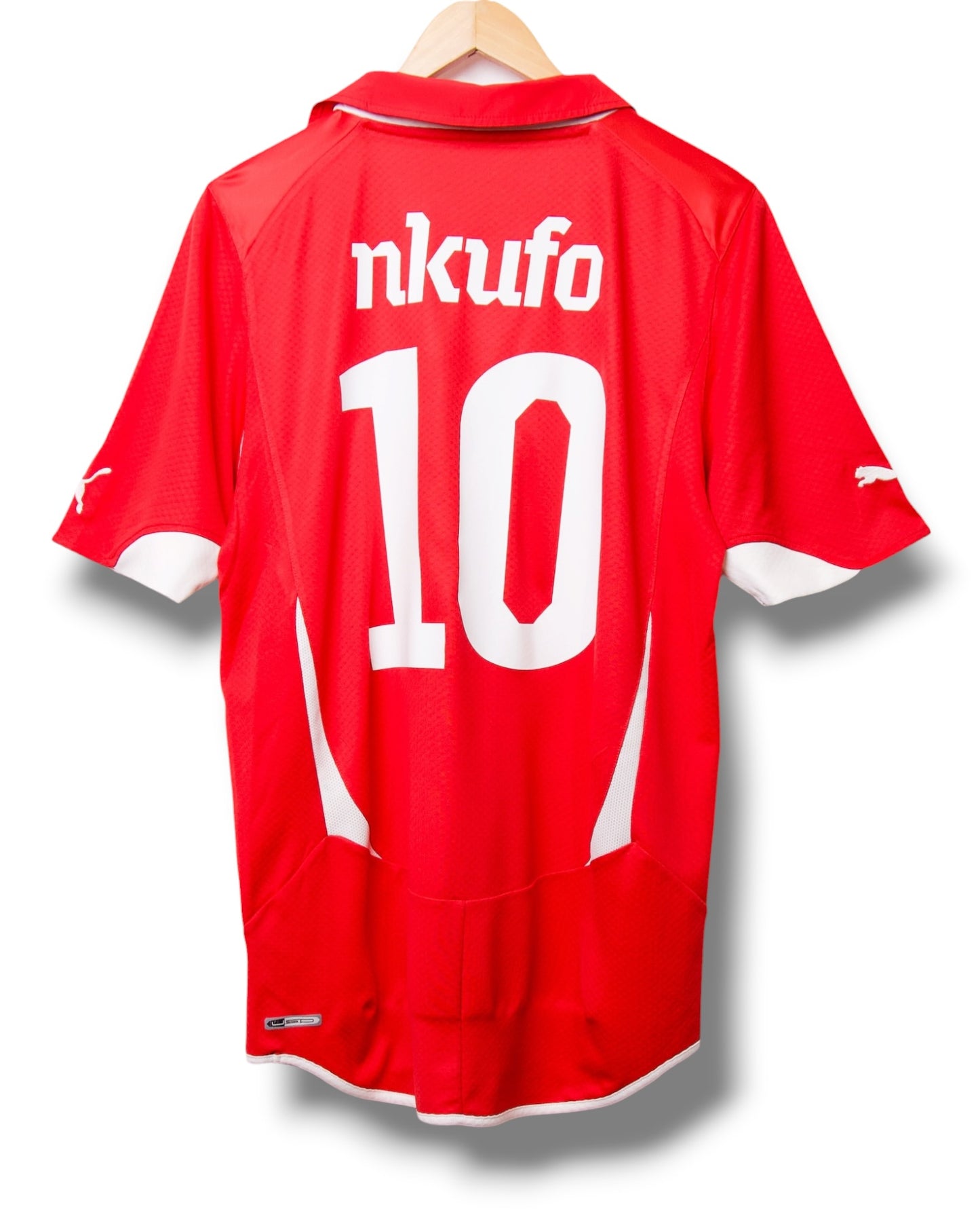 Zwitserland 2010 Thuis Shirt Nkufo #10 (M)