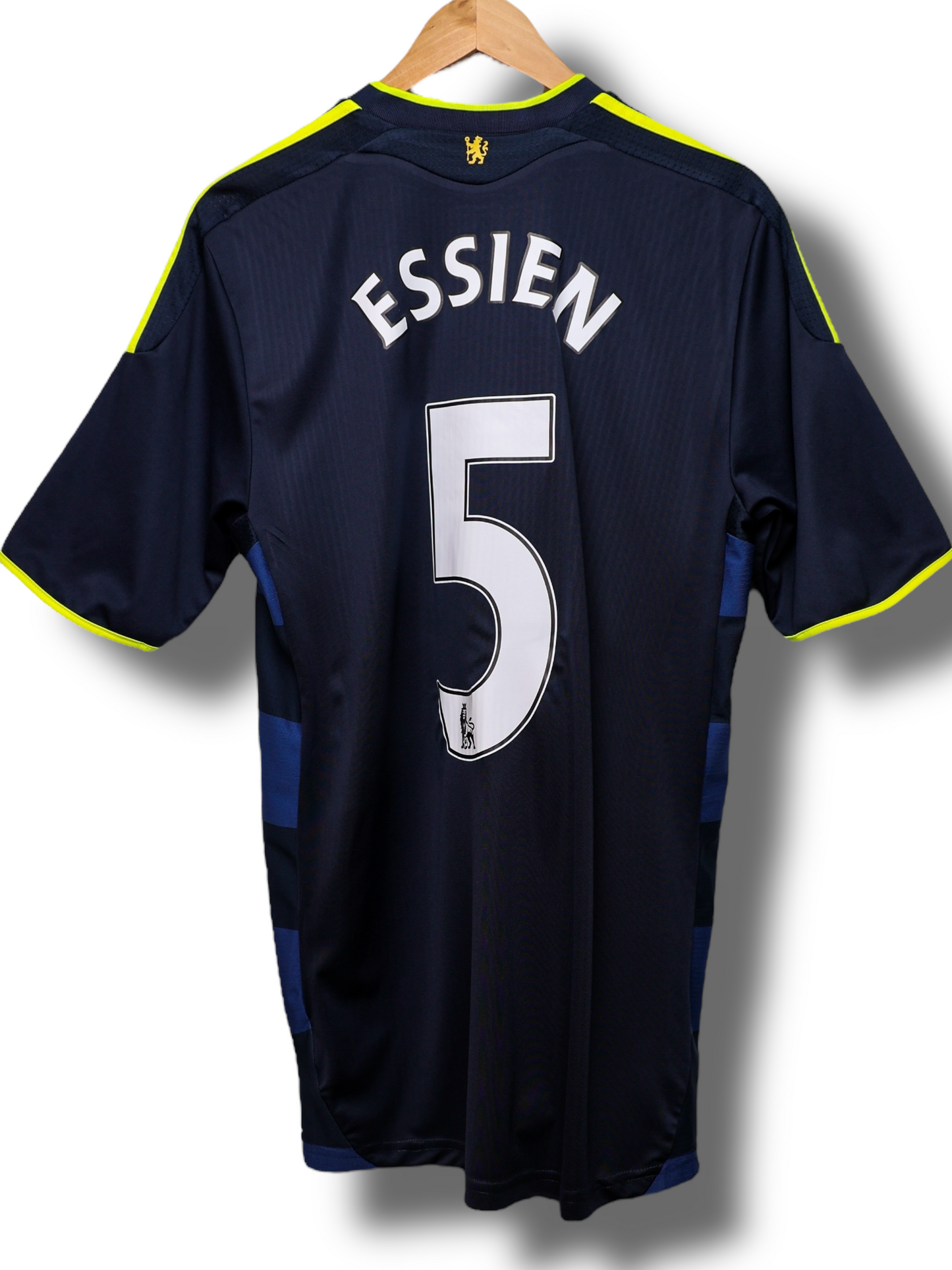 Chelsea 2009/2010 Uit Shirt Essien #5 (M)