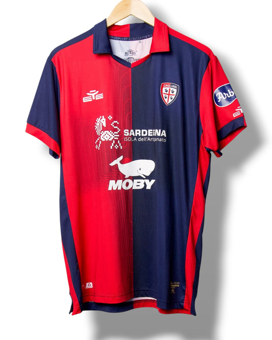 Cagliari 2023/2024 Thuis Shirt (XL)