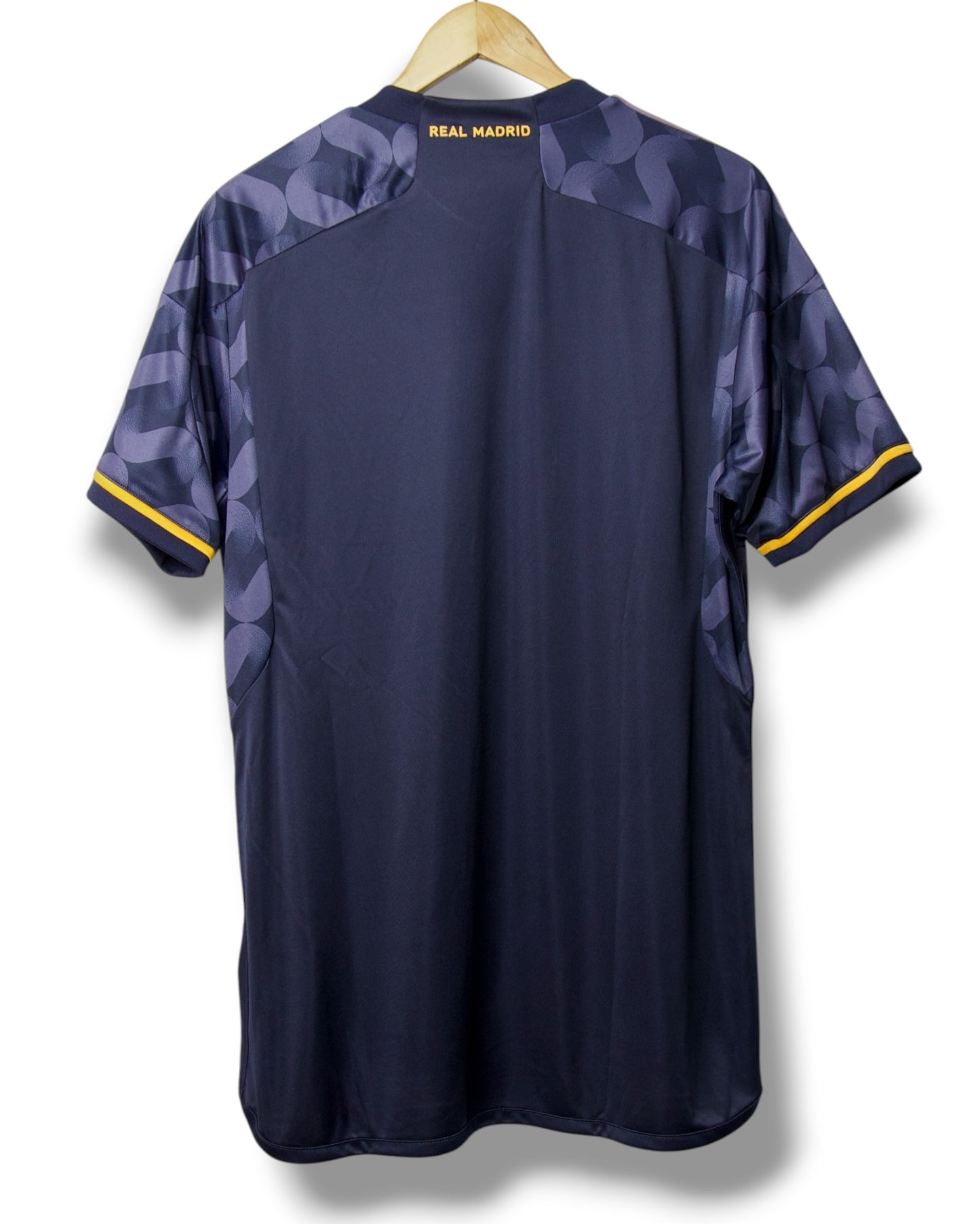 Real Madrid 2023/2024 Uit Shirt (L)