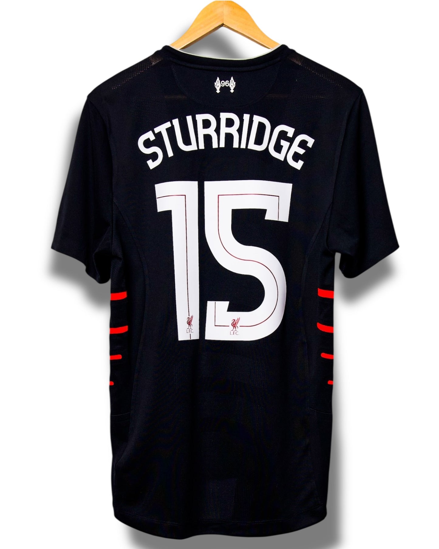 Liverpool 2016/2017 Uit Shirt Sturridge #15 (L)