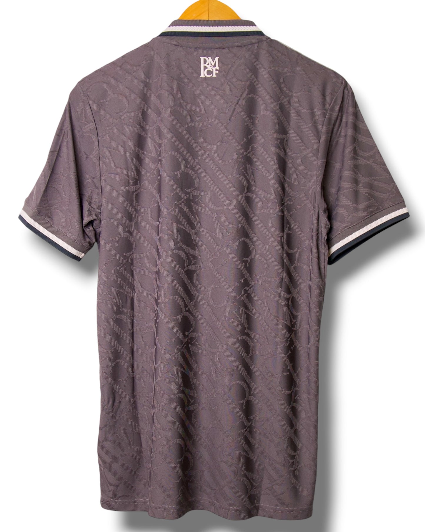 Real Madrid 2024/2025 Derde Shirt (L)