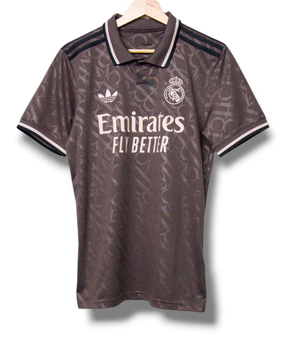 Real Madrid 2024/2025 Derde Shirt (S)