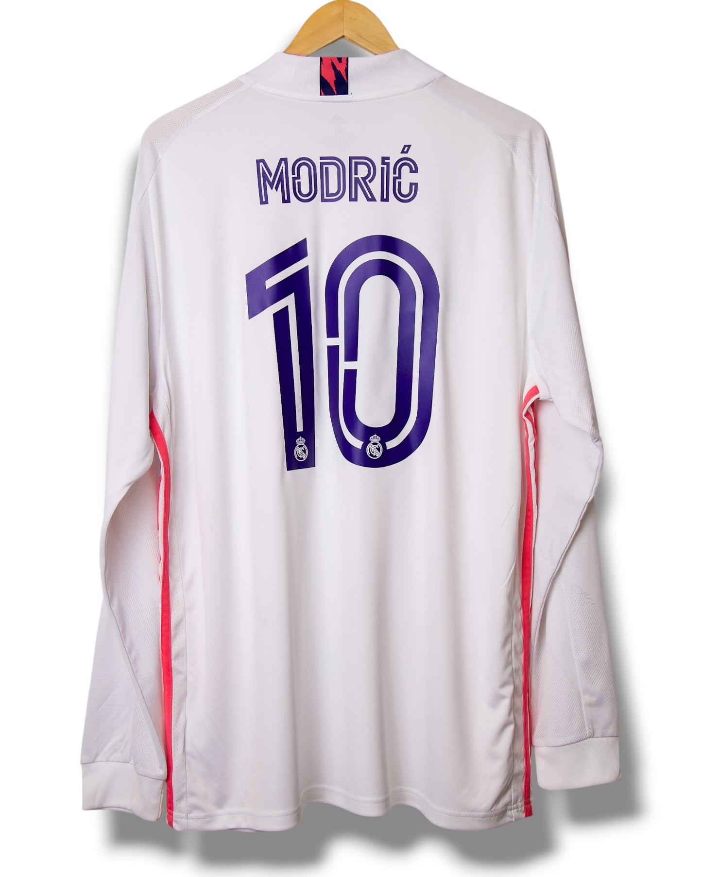 Real Madrid 2020/2021 Thuis Shirt Modric #10 (XL)