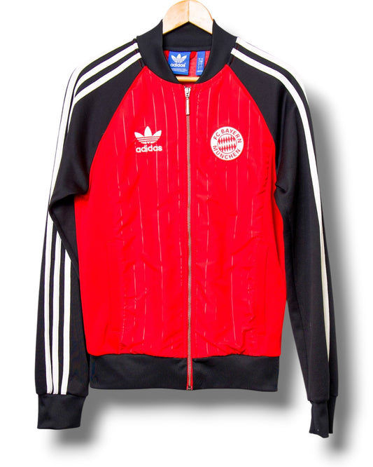 Bayern Munchen 2016/2017 Jacket (S)