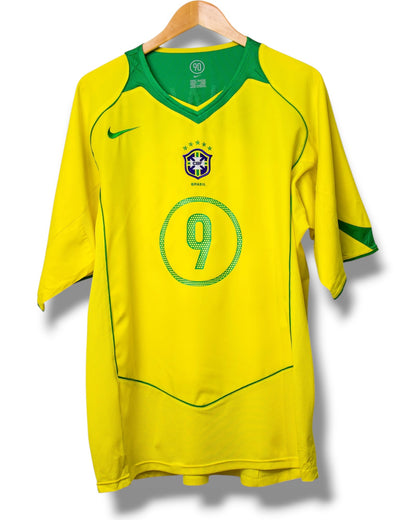 Brazilie 2004 Thuis Shirt Ronaldo #9 (XL)