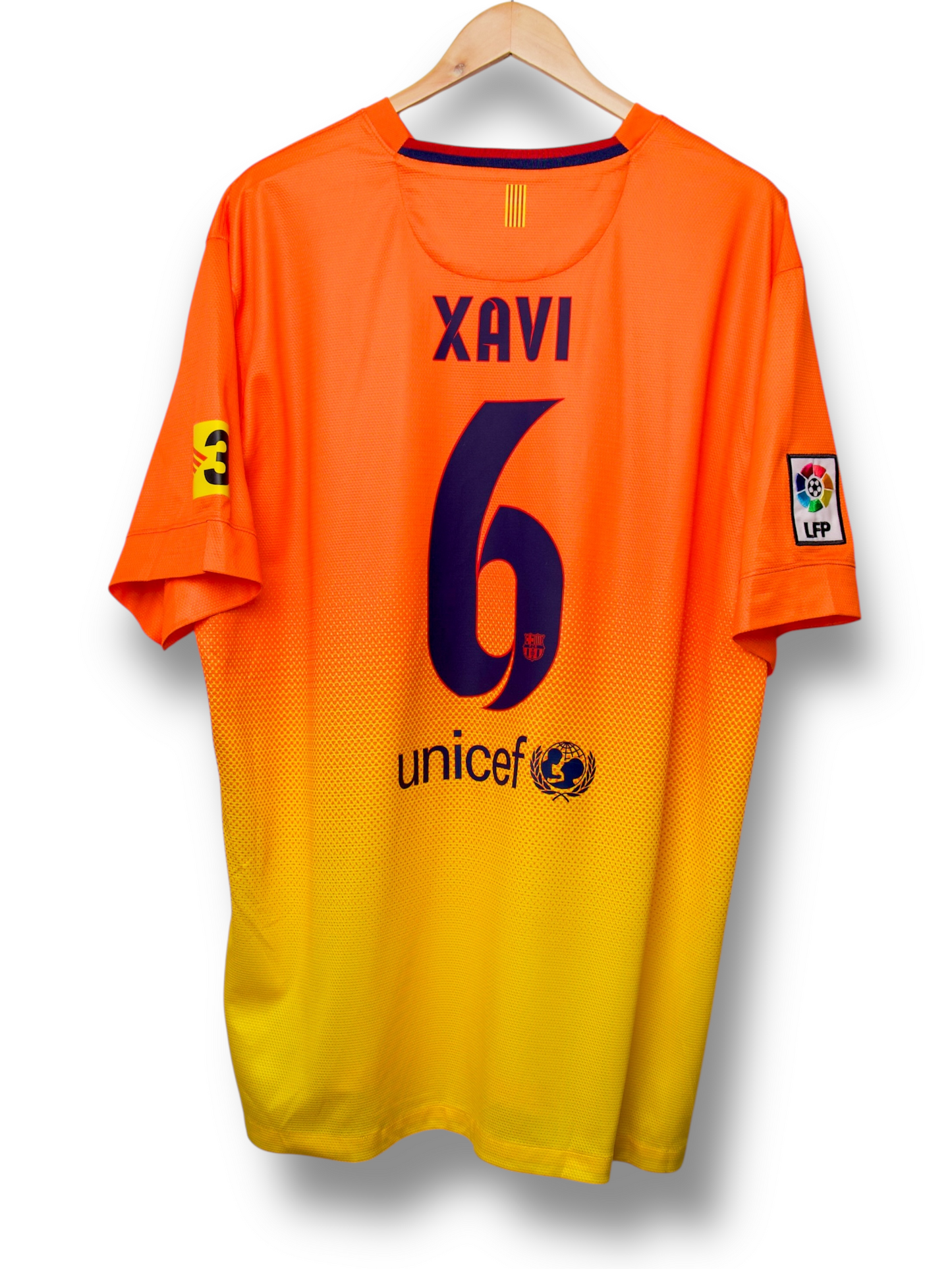 Barcelona 2012/2013 Uit Shirt Xavi #6 (XXL)