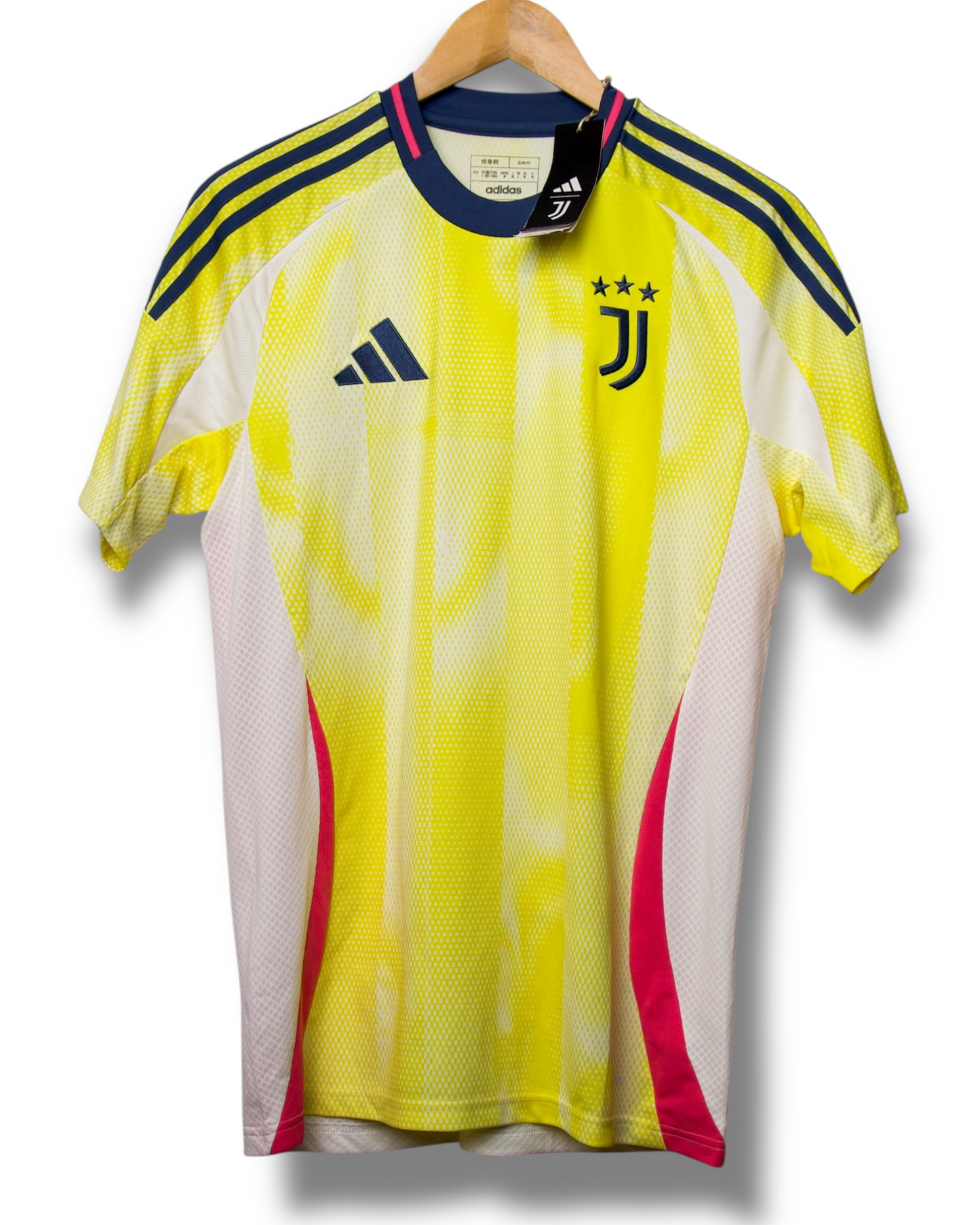 Juventus 2024/2025 Training Shirt (M)