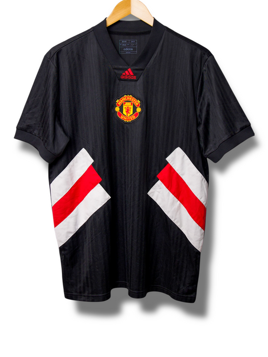 Manchester United 2022/2023 Training Shirt (L)